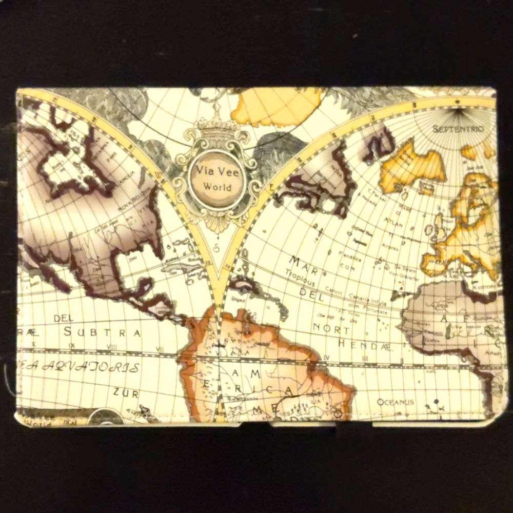 NwoT Antique map 10.5" tablet case